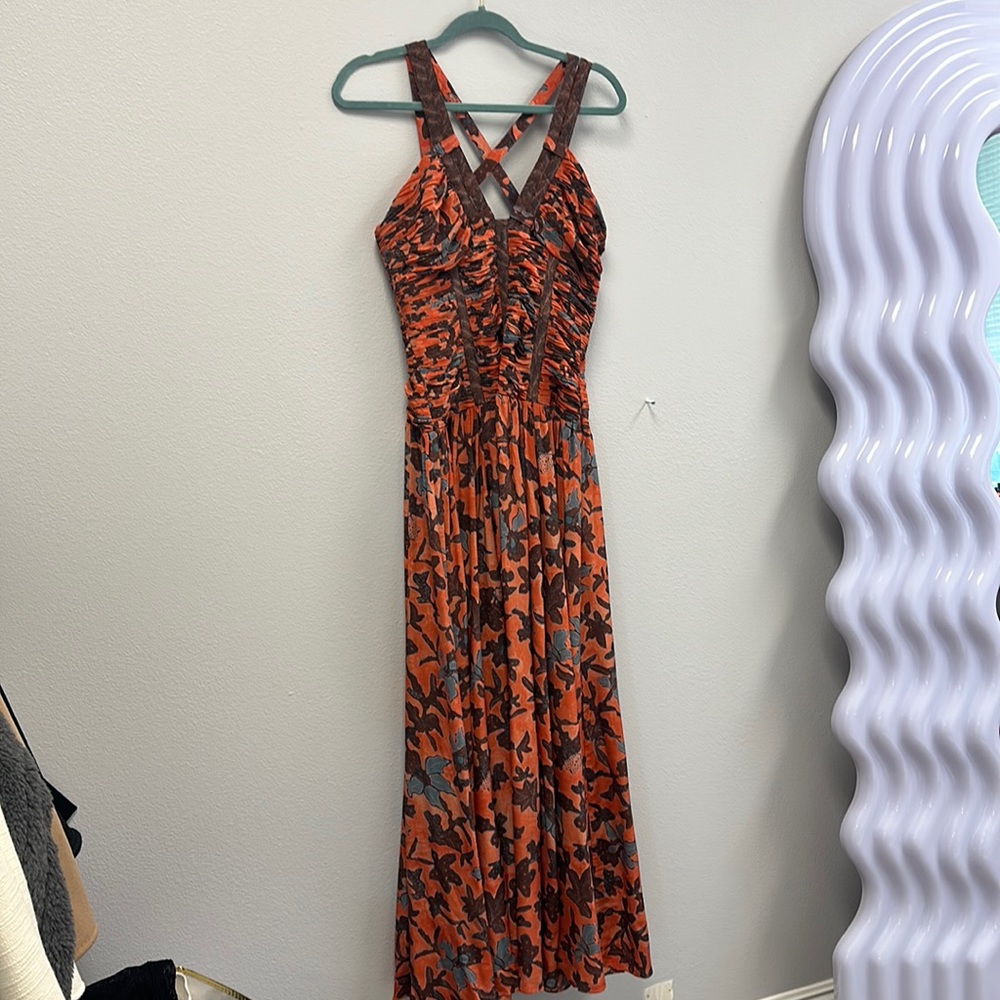 Anya open-back ruched floral-print silk-crepe maxi dress - Picture 4 of 11